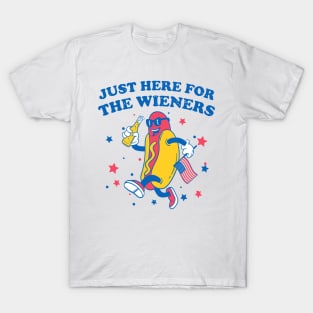 I'm Just Here For The Wieners - 4th of July hot dog Funny saying T-Shirt